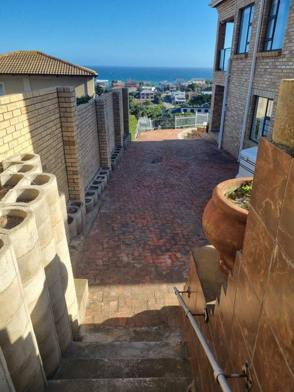 4 Bedroom Property for Sale in Tergniet Western Cape